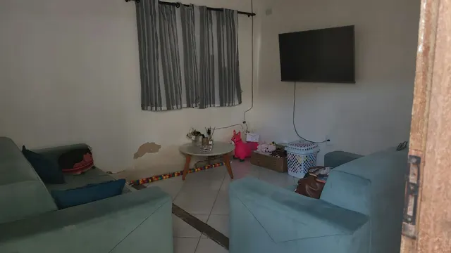 Casa com kitnet na Jacobina 3 — foto 1