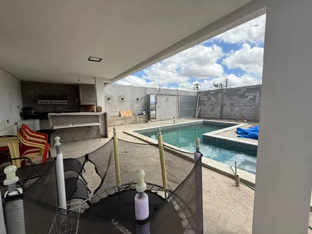 Espaço com piscina na Jacobina 2 — aluguel por diária — foto 1