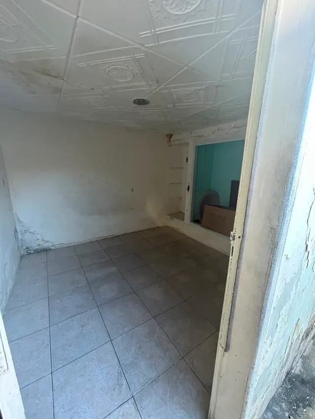Imóvel completo de rua a rua — 300 m² — foto 1